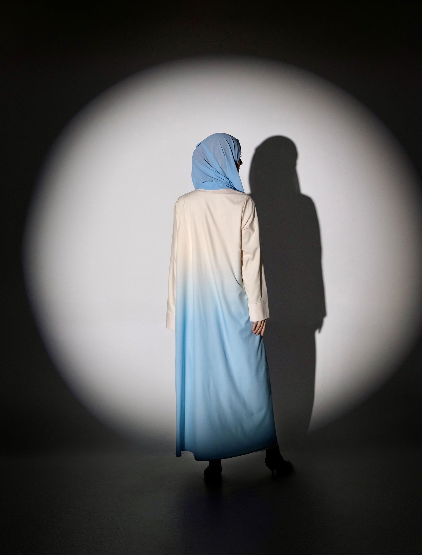 Flow Gradient Abaya - Blue